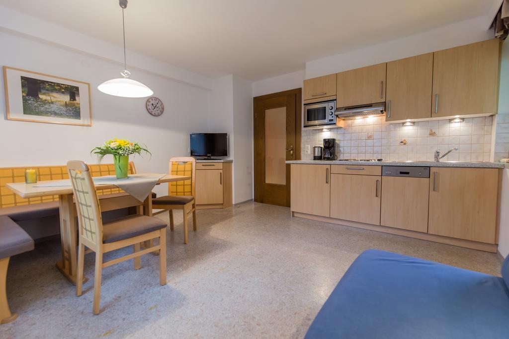 Pension Nigella Neustift im Stubaital Exterior photo